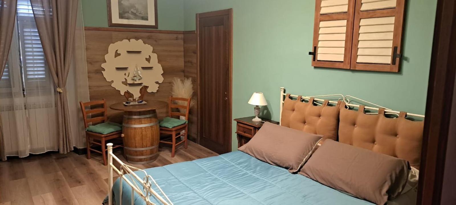Empire 1970 Bed & Breakfast *